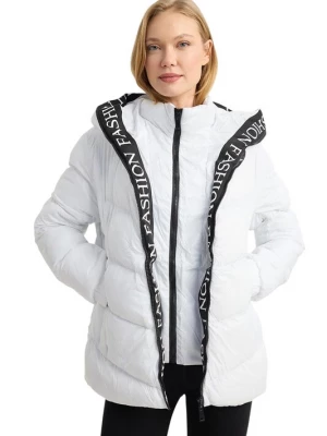 Foto van product HOME STORE Wintermantel wit