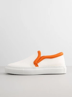 Foto van product Instappers J.W. Anderson wit