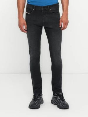 Foto van product Jeans Skinny Fit Diesel rood