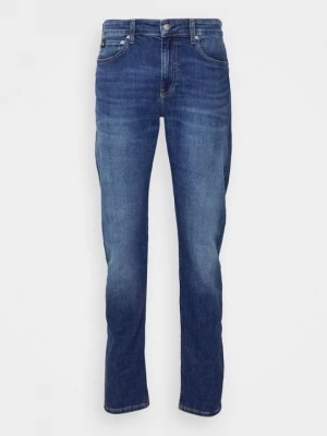 Foto van product Jeans Tapered Fit Calvin Klein Jeans donkerblauw denim