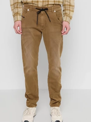 Foto van product Jeans Tapered Fit Diesel camel