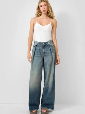 Foto van product Jeans / Wijde pasvorm / Hoge taille / Wijde pijpen QS blauw