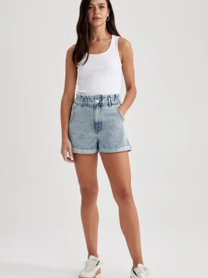 Foto van product Jeansshort DeFacto lichtblauw