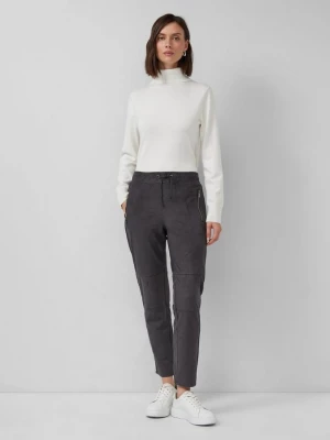 Foto van product Joggingbroek in suèdelook met elastische tailleband s.Oliver grijs