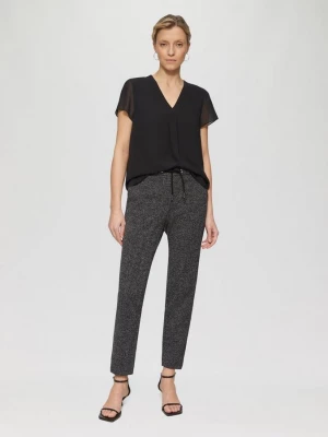 Foto van product Joggingbroek met elastische tailleband en visgraatstructuur s.Oliver zwart