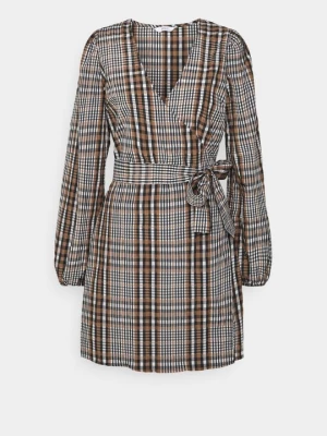 Foto van product Jurk Envii bruin