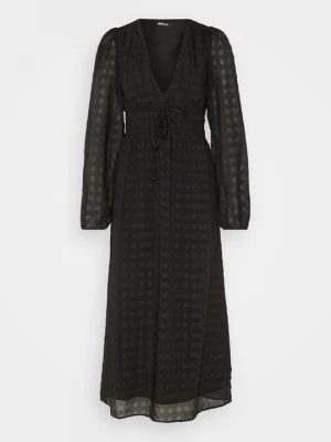 Foto van product Jurk Gina Tricot zwart
