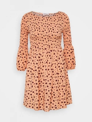 Foto van product Jurk Glamorous donkerroze