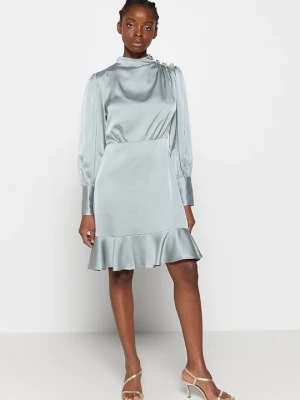 Foto van product Jurk MARCIANO BY GUESS lichtgrijs