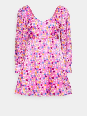 Foto van product Jurk Olivia Rubin donkerroze