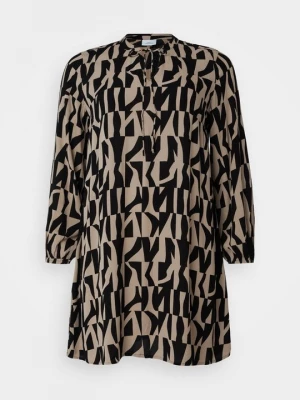 Foto van product Jurk ONLY Carmakoma zwart