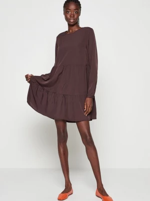 Foto van product Jurk Vero Moda bruin