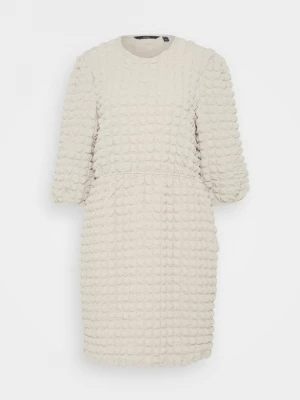 Foto van product Jurk Vero Moda crème