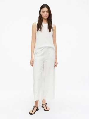 Foto van product Katoenen broek met eyeletborduursel s.Oliver wit