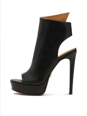 Foto van product Kazar Pumps met hoge voorkant zwart