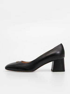 Foto van product Klassieke pumps Aigner zwart