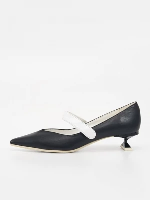 Foto van product Klassieke pumps Armani Exchange wit