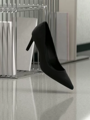 Foto van product Klassieke pumps Boss zwart