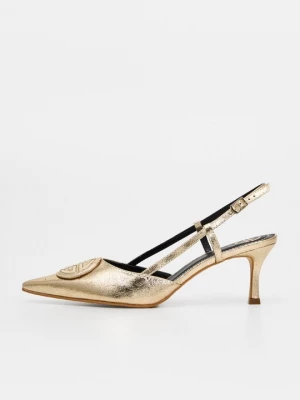 Foto van product Klassieke pumps Gaudi goudkleurig
