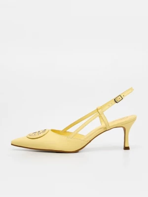 Foto van product Klassieke pumps Gaudi lichtgeel