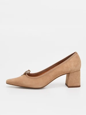 Foto van product Klassieke pumps Jonak camel