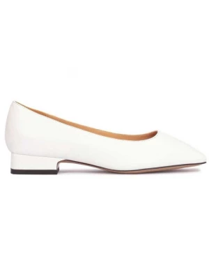 Foto van product Klassieke pumps Kazar crème