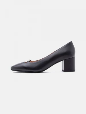 Foto van product Klassieke pumps LOVE MOSCHINO zwart