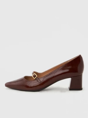 Foto van product Klassieke pumps Unisa rood
