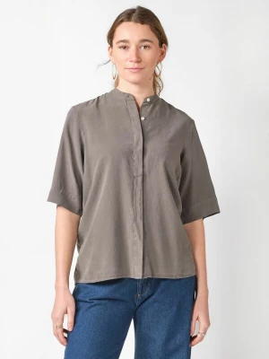 Foto van product Klitmøller Collective Shirt ' Solrun ' taupe
