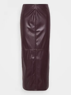 Foto van product Kokerrok Vero Moda bordeauxrood