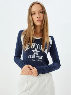 Foto van product Koton Shirt navy / parelwit