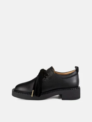 Foto van product L37 HANDMADE SHOES Veterschoen 'ZERO GRAVITY GRACE' zwart