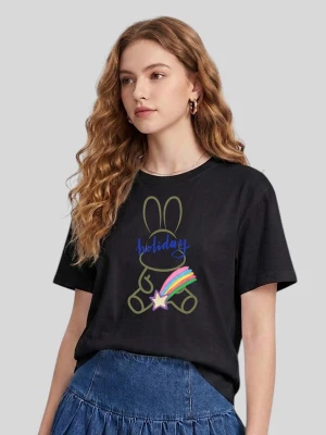 Foto van product LapaPlus Shirt 'Women Minimal Line Drawing Rabbit with Rainbow Holiday Print T-Shirt' zwart