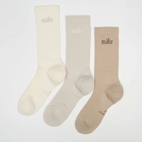 Foto van product 3 PACK - Everyday Elevated Graphic Crew Nike beżowy