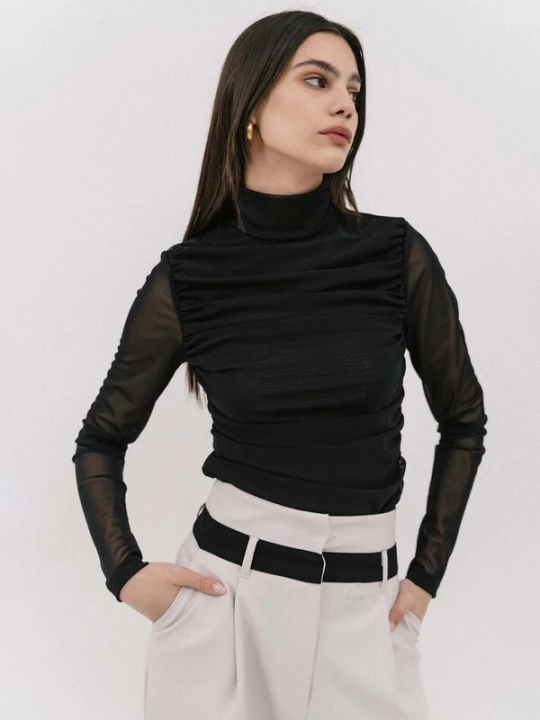 Foto van product 4TAILORS Top 'Fierce' zwart