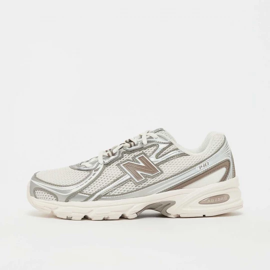 Foto van product 740 New Balance beżowy