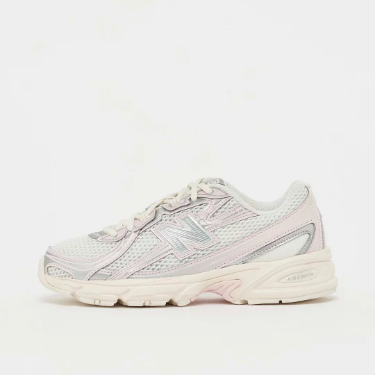 Foto van product 740 New Balance beżowy