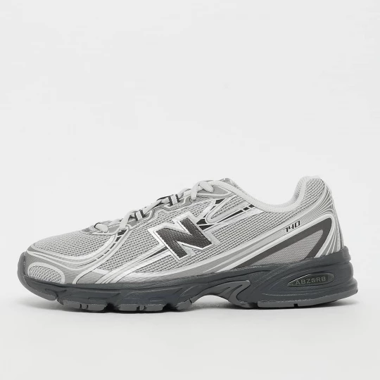 Foto van product 740 New Balance grijs