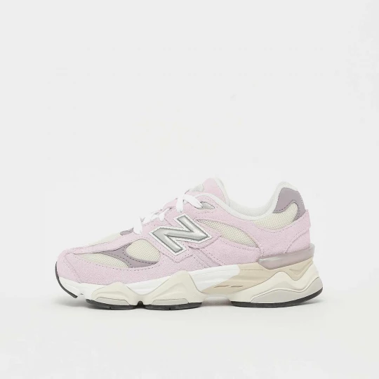 Foto van product 9060 Kinderen New Balance lichtroze