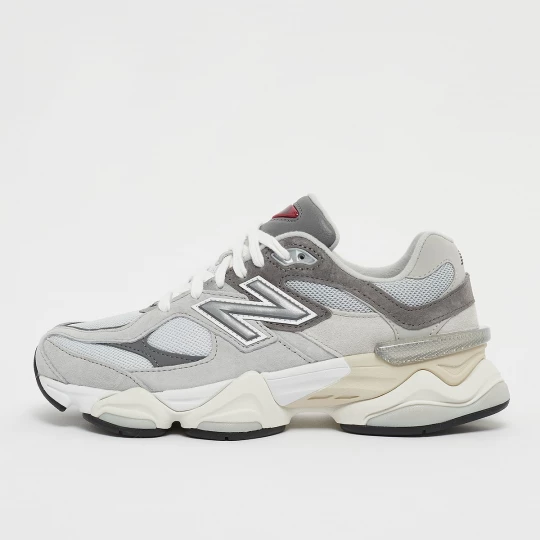 Foto van product 9060 New Balance grijs