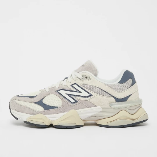 Foto van product 9060 New Balance grijs