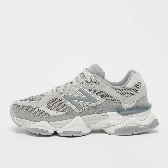 Foto van product 9060 New Balance grijs
