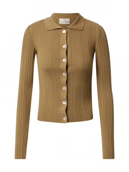 Foto van product A LOT LESS Gebreid vest 'Ruby' olijfgroen