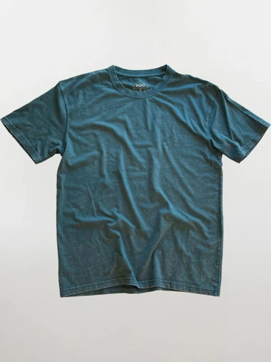 Foto van product A Question Of (AQO) Shirt 'Ozzy Tee Acid' indigo