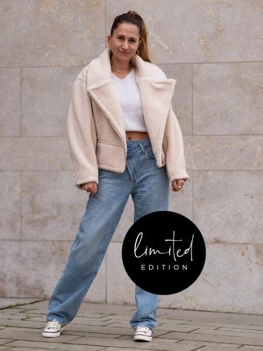 Foto van product ABOUT YOU Limited Tussenjas 'Nela' beige