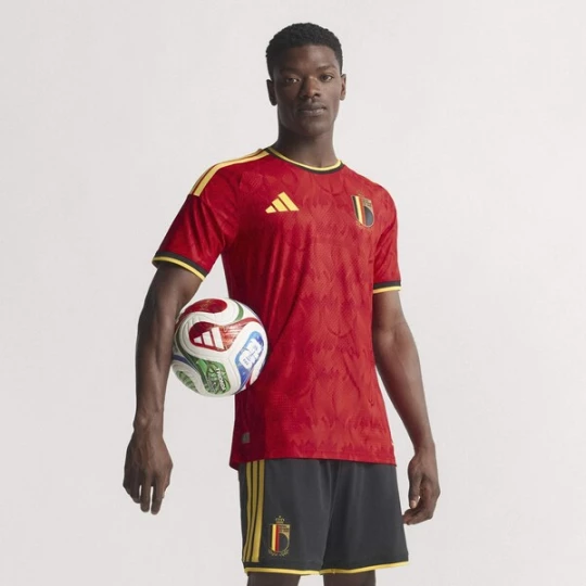 Foto van product ADIDAS PERFORMANCE Tricot 'Belgium 26 Home Authentic' donkerbeige / geel / rood / zwart