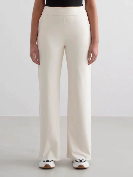 Foto van product Aim'n Sportbroek 'Sense' wit AIMN