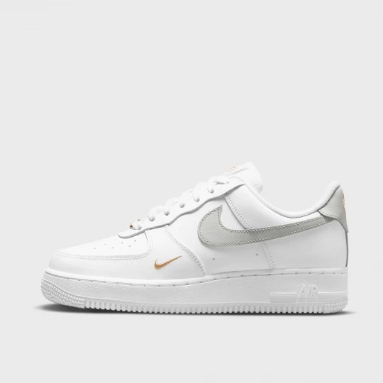 Foto van product Air Force 1 07 ESS Nike wit