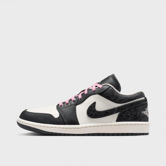 Foto van product Air Jordan 1 Low SE zwart