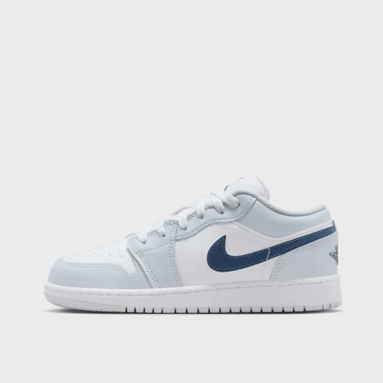 Foto van product Air Jordan Low BG (GS) wit